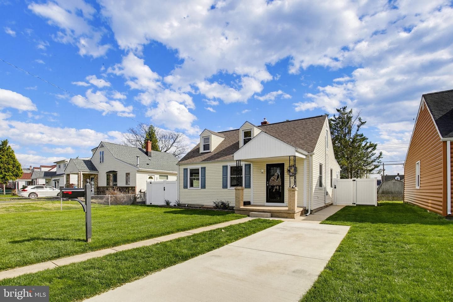 8209 Longpoint Road photo 2