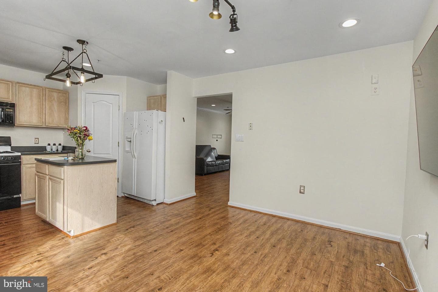 215 Carolstowne Road photo 13