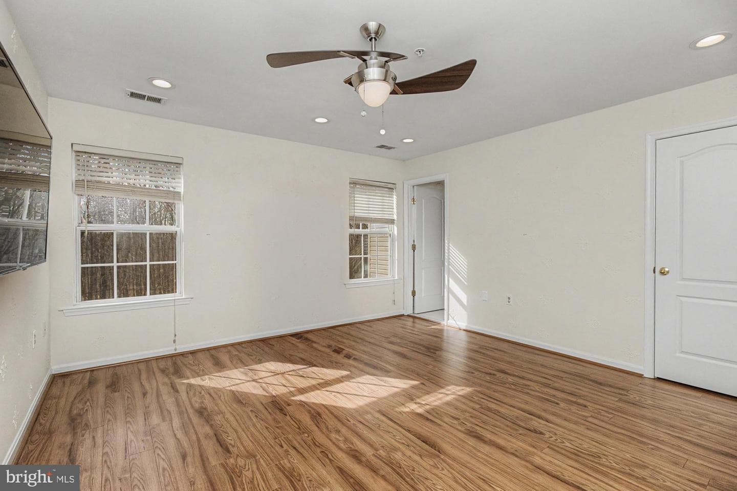 215 Carolstowne Road photo 23