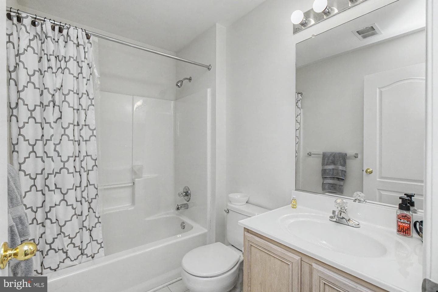 215 Carolstowne Road photo 28