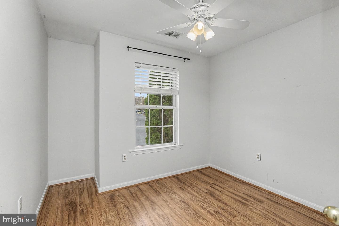 215 Carolstowne Road photo 29