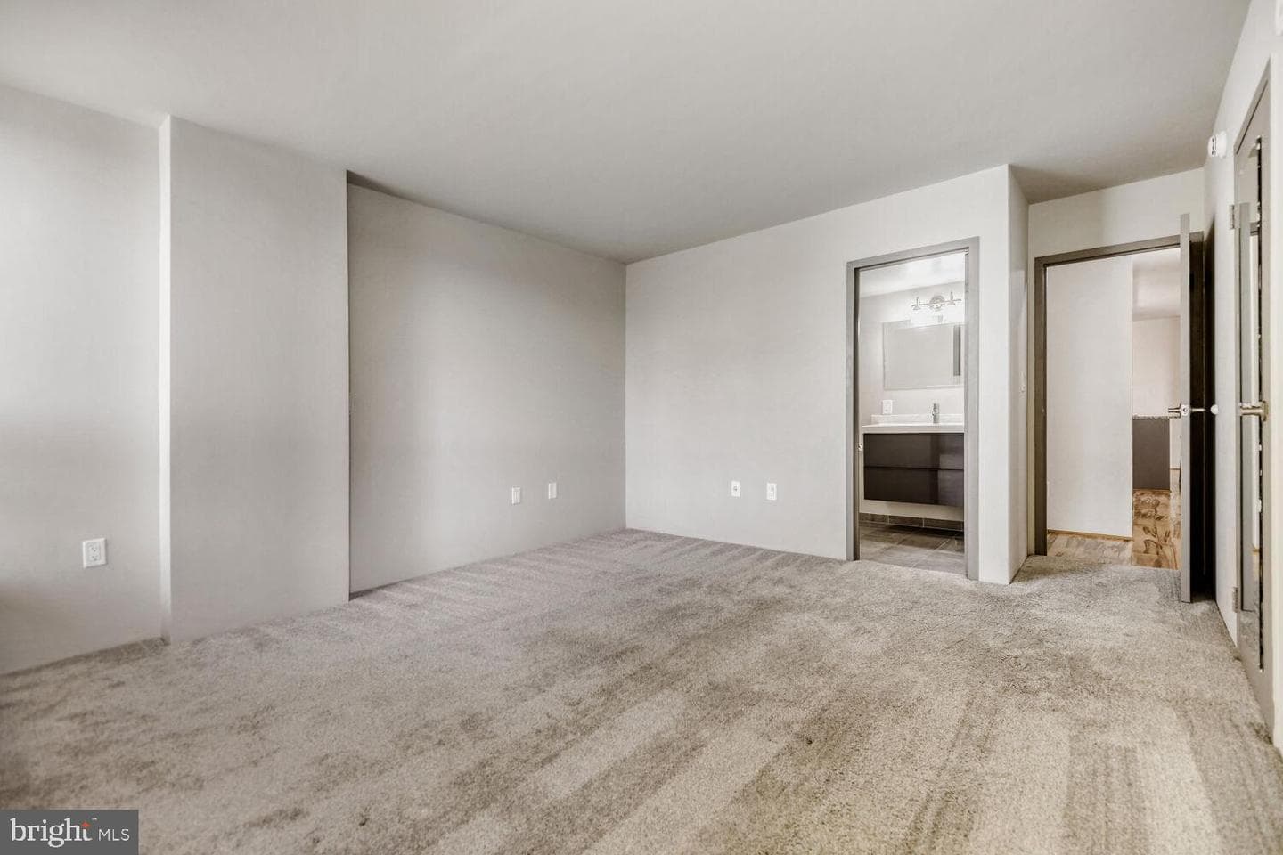 205 E Joppa Road #408 photo 19