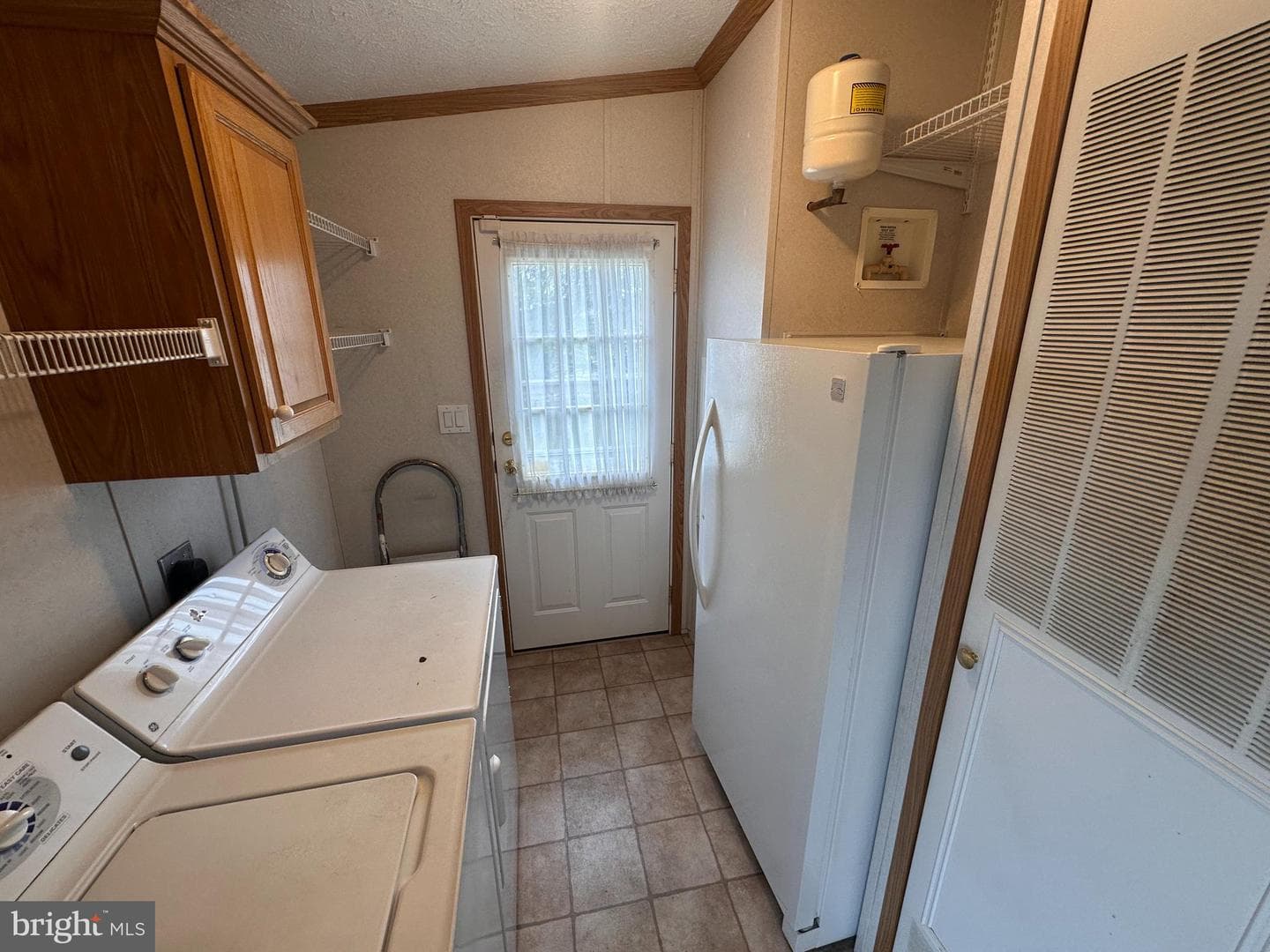 3203 Honeysuckle Lane photo 23