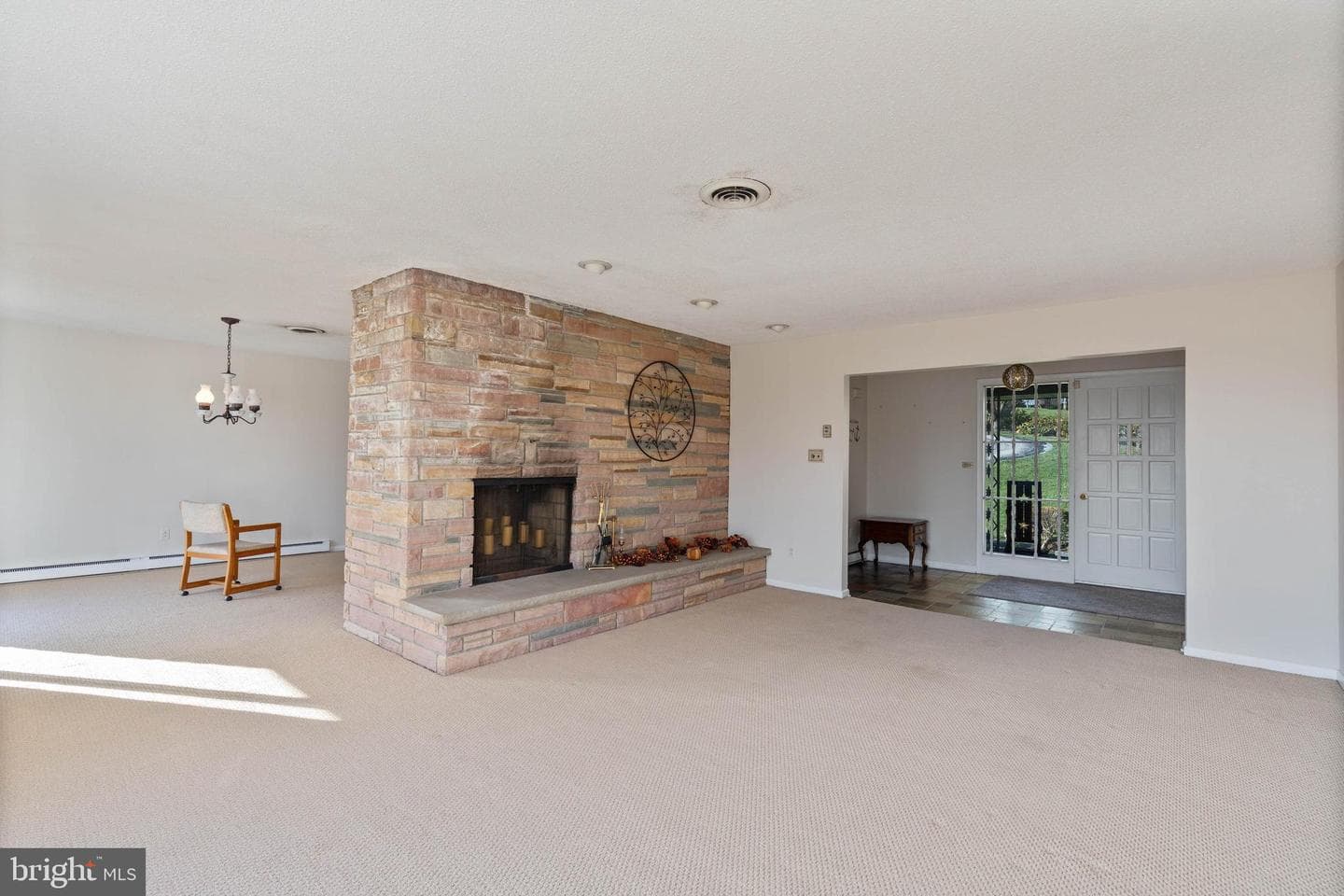 8 Lochview Court photo 6