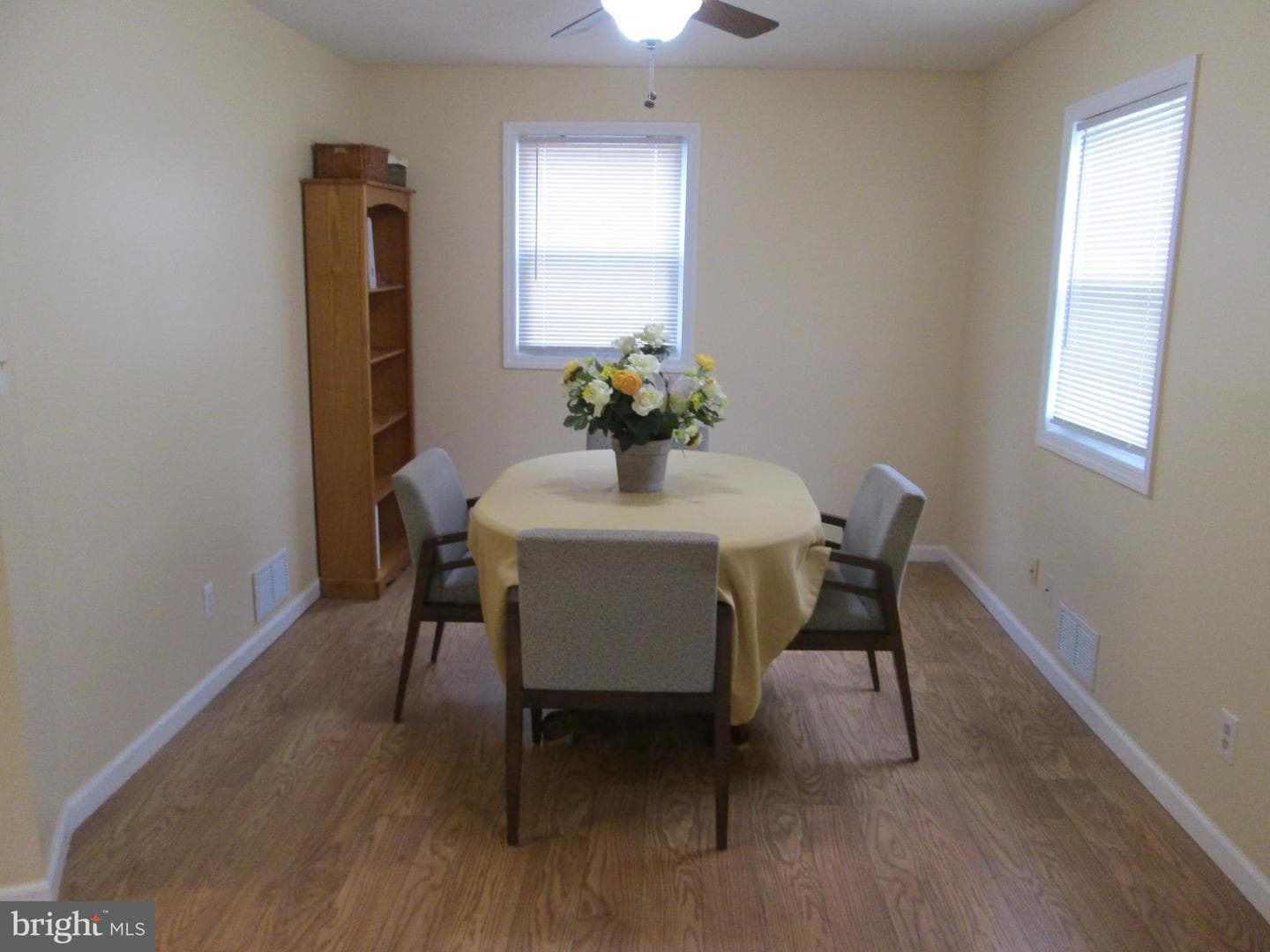 2127 Gaylawn Drive photo 4
