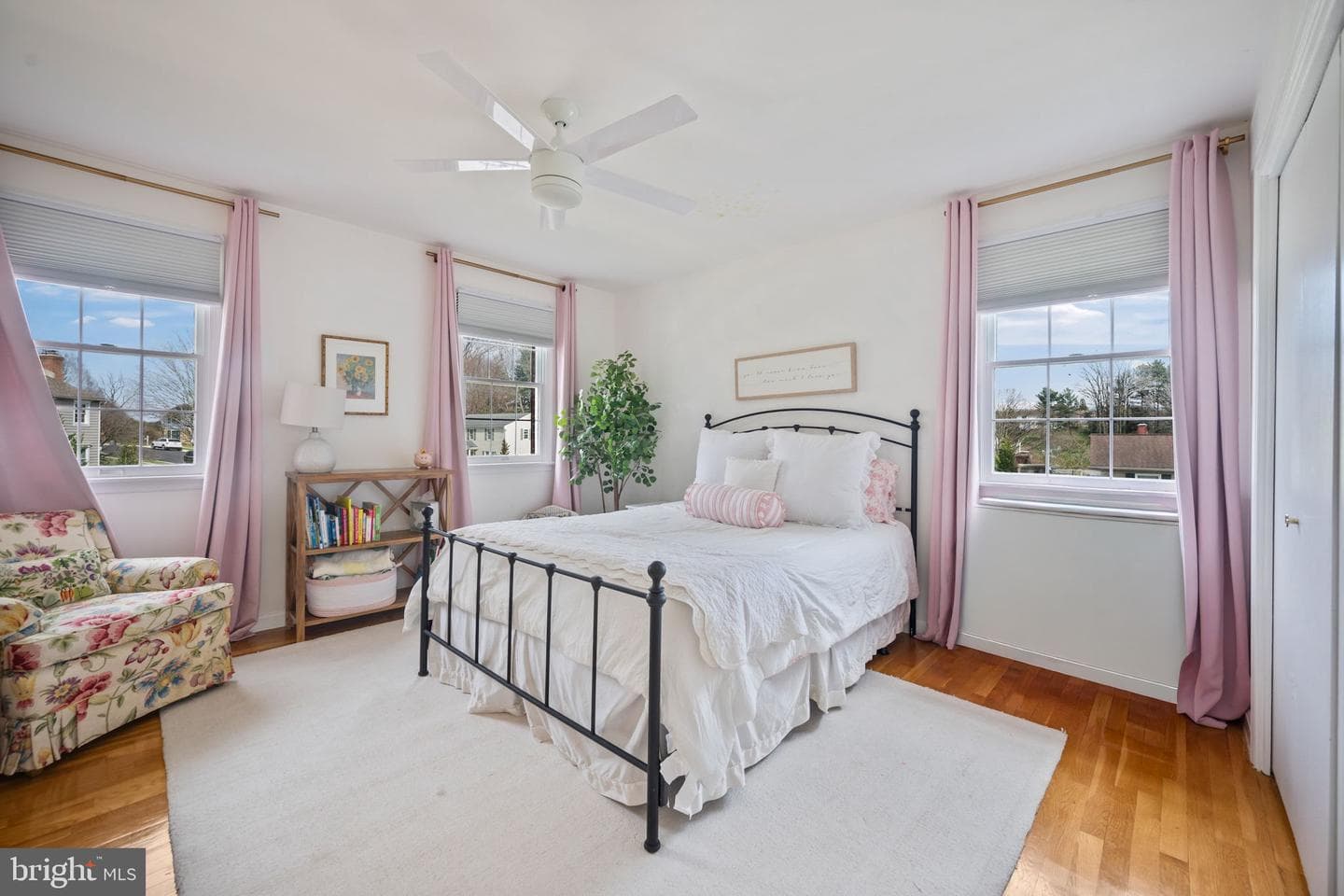 1 Galetree Court photo 43