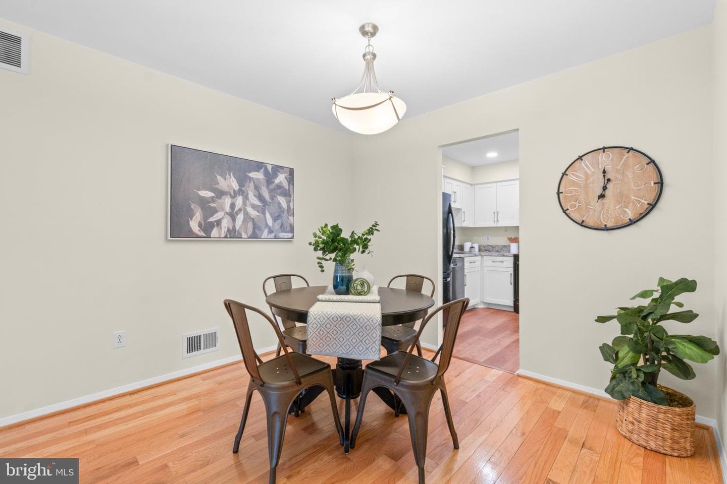 1200 Alexander Avenue photo 6