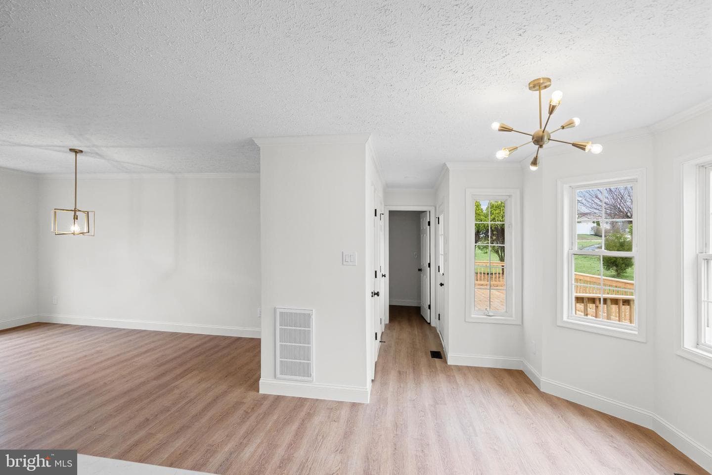 1018 Meadow Glen Road photo 13