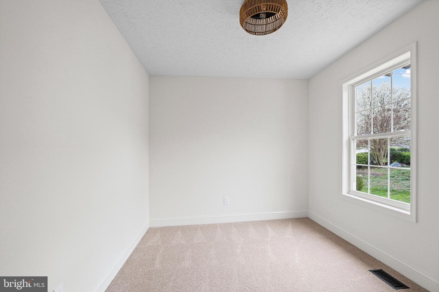 1018 Meadow Glen Road photo 28
