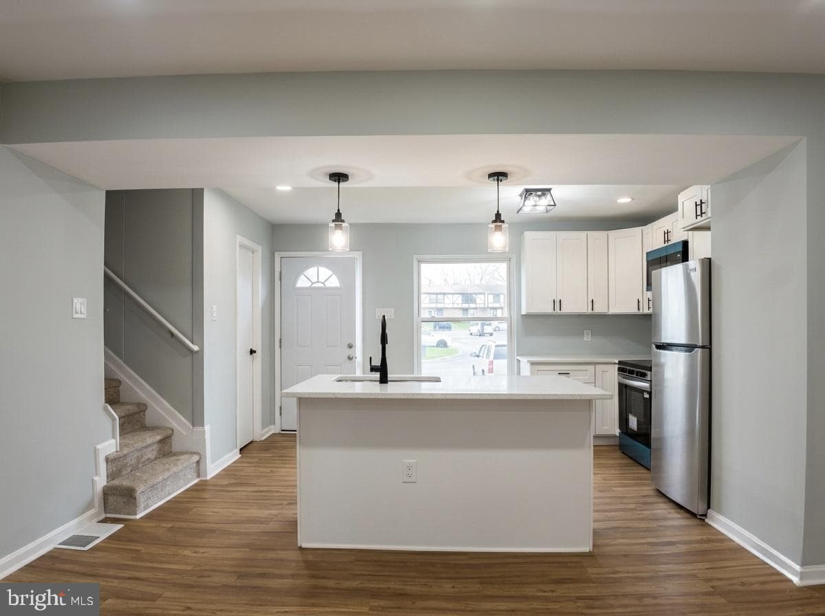 21 Neves Court photo 8