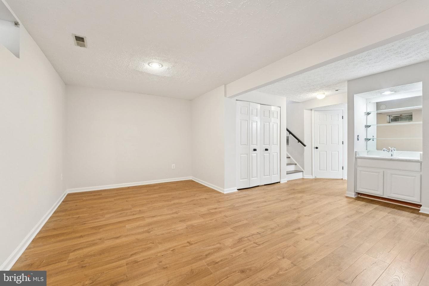 8727 Silver Hall Road photo 20