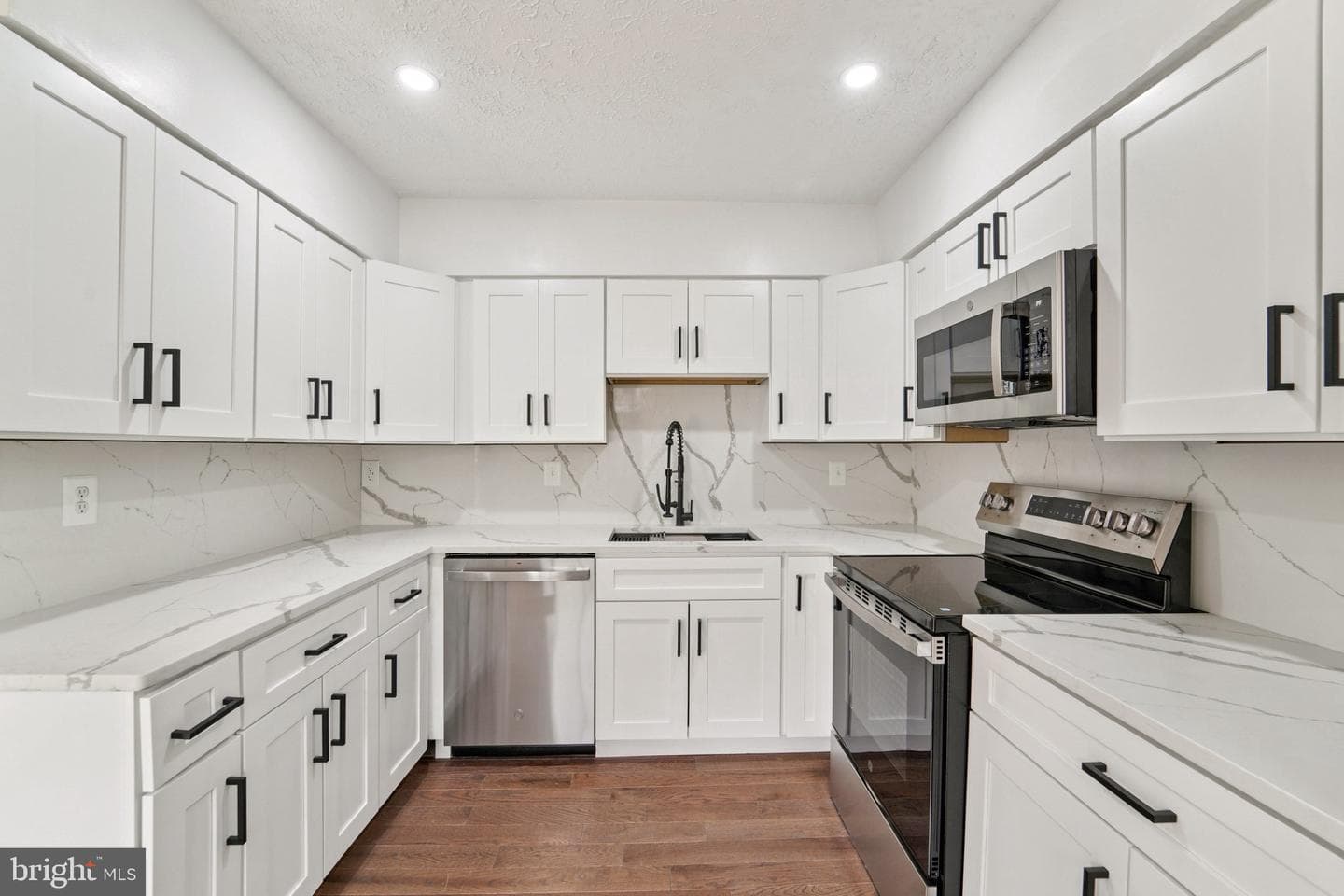 8727 Silver Hall Road photo 9