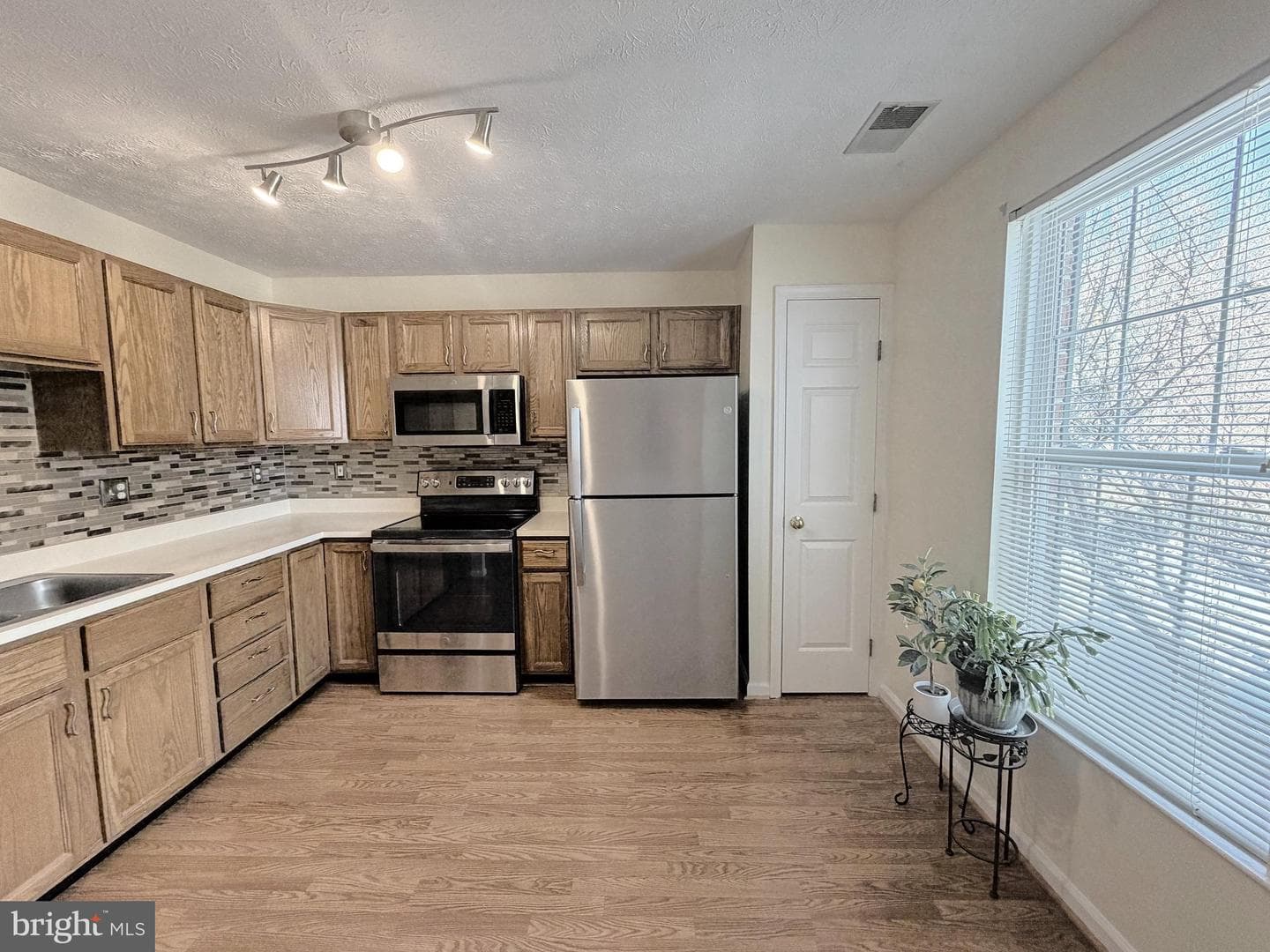 7903 Valley Manor Road #204 photo 8