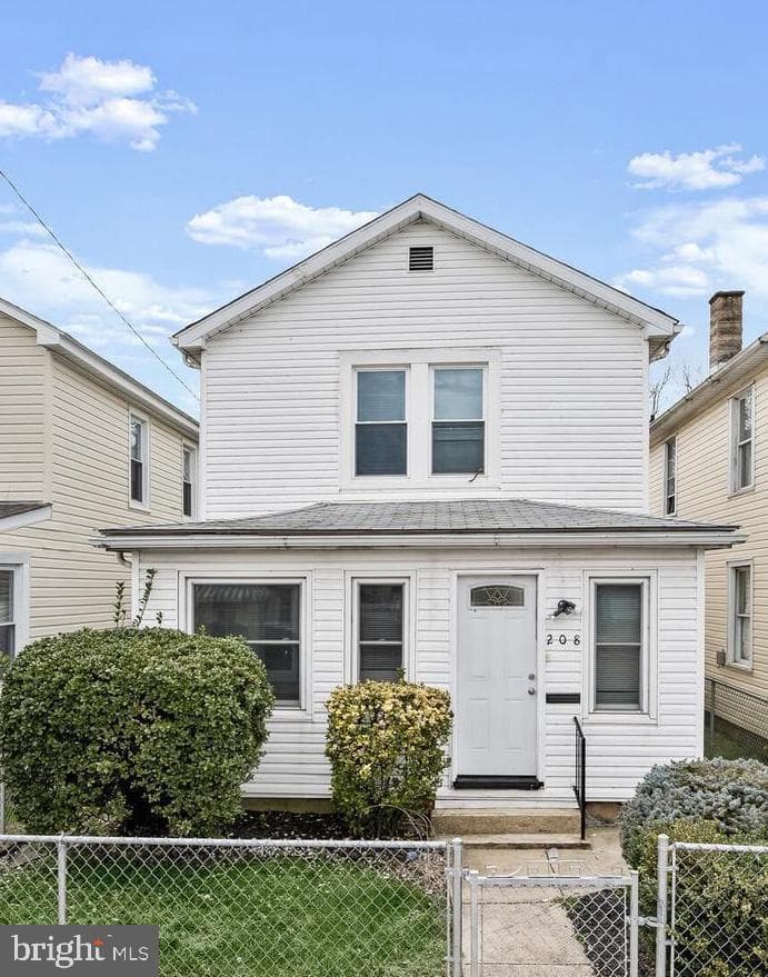 208 Center Street, Dundalk