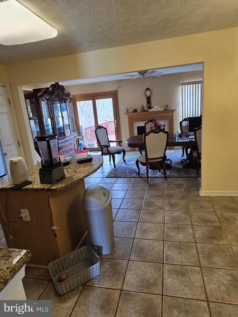 5161 Spring Willow Court photo 4
