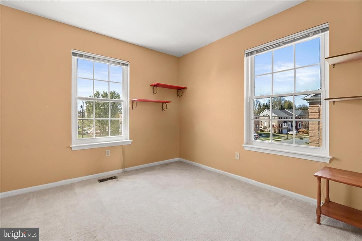 9410 Georgian Way photo 21