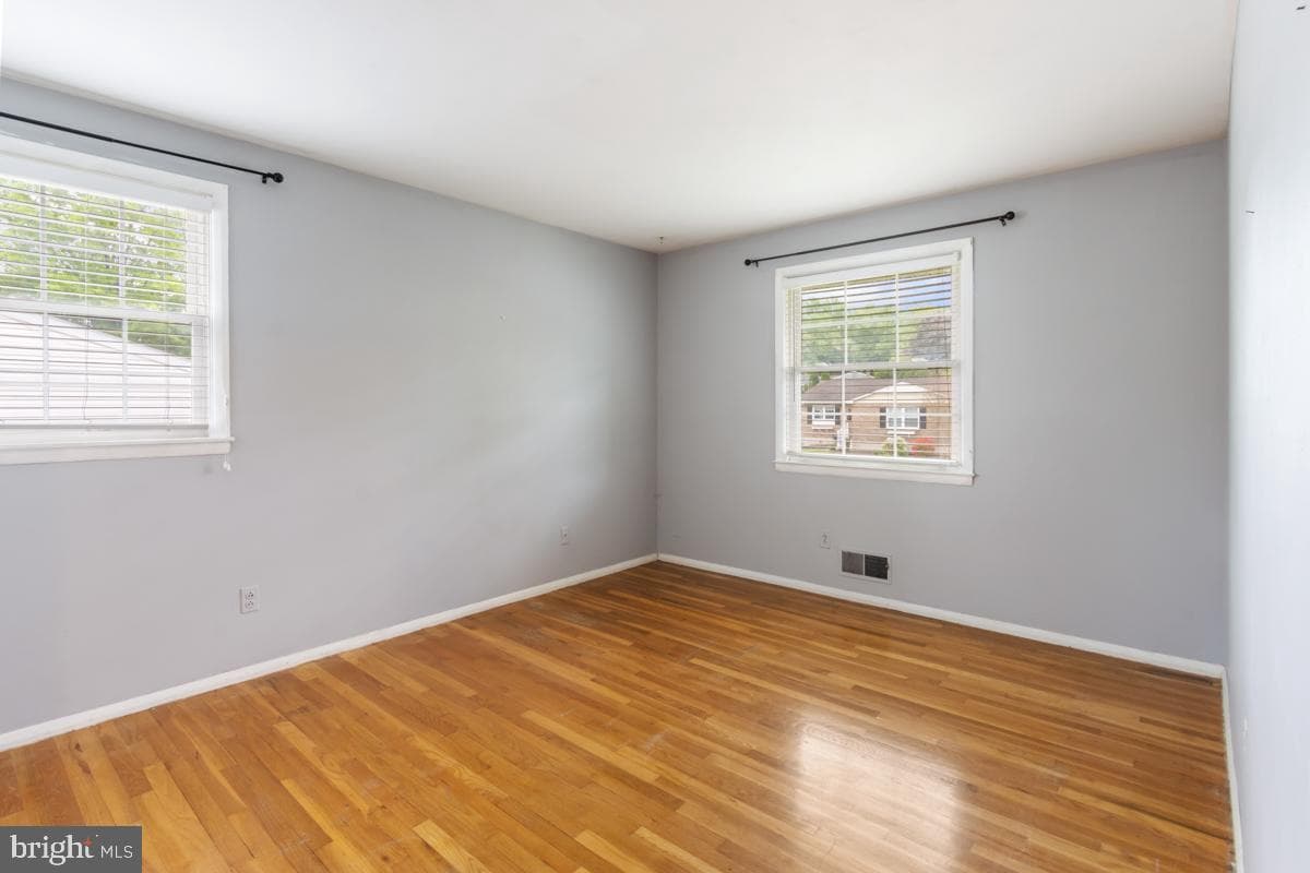 304 Townleigh Road photo 22