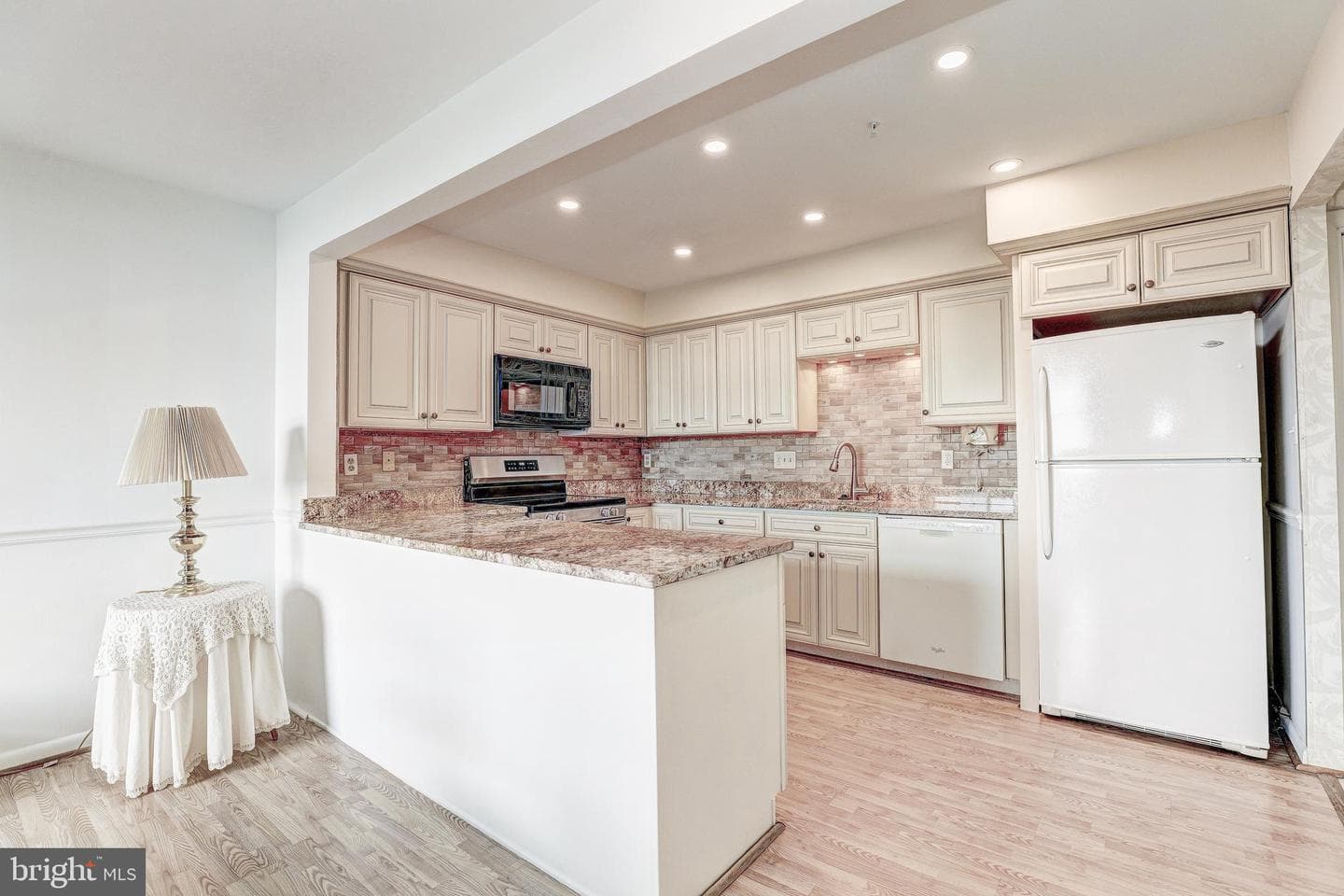 1 Smeton Place #506 &amp; 606 photo 15