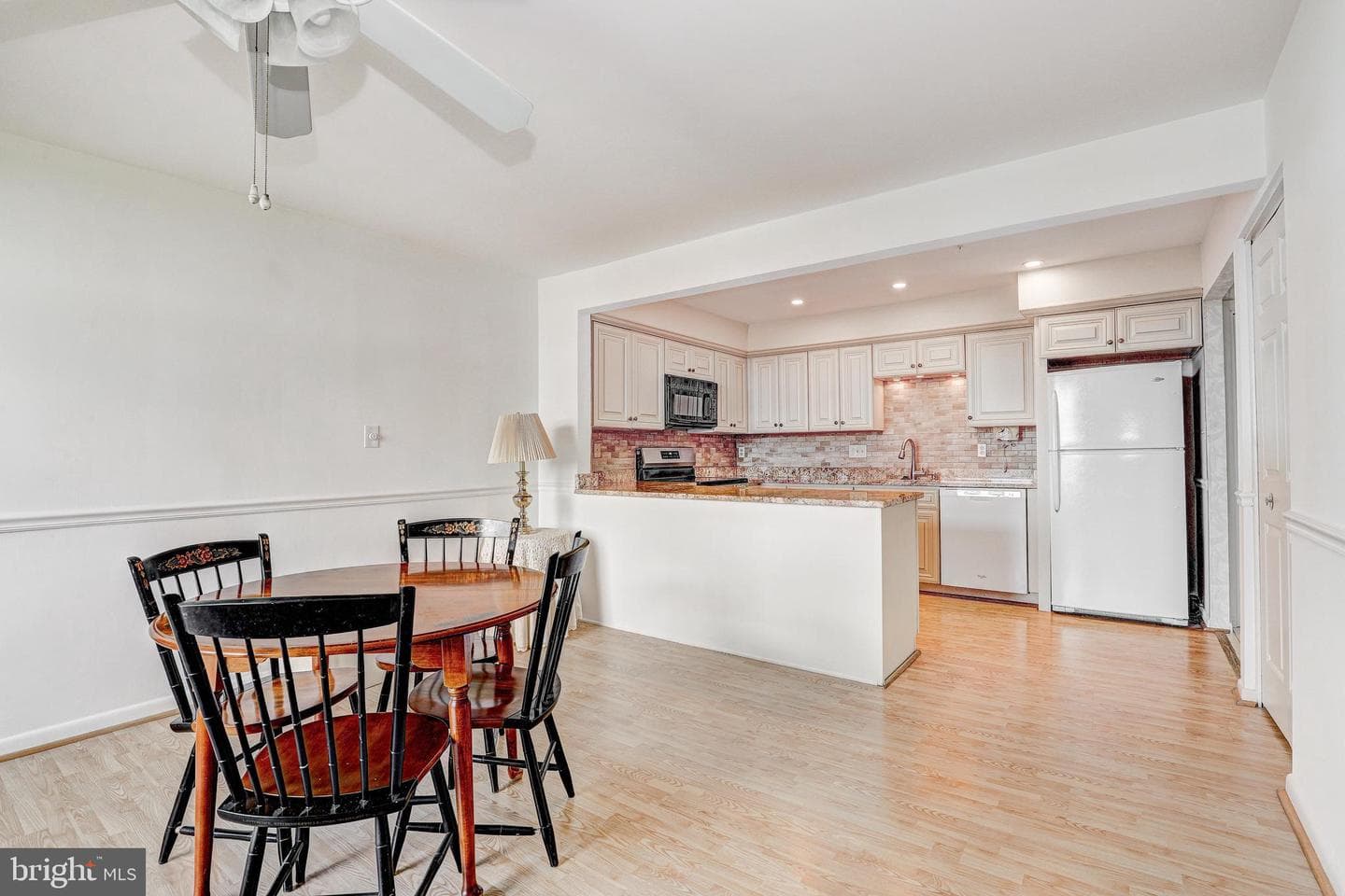 1 Smeton Place #506 &amp; 606 photo 19