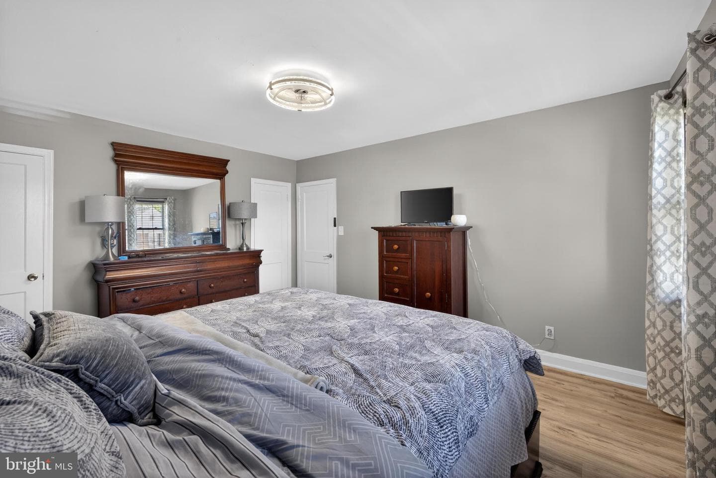 8131 Kirkwall Court photo 23