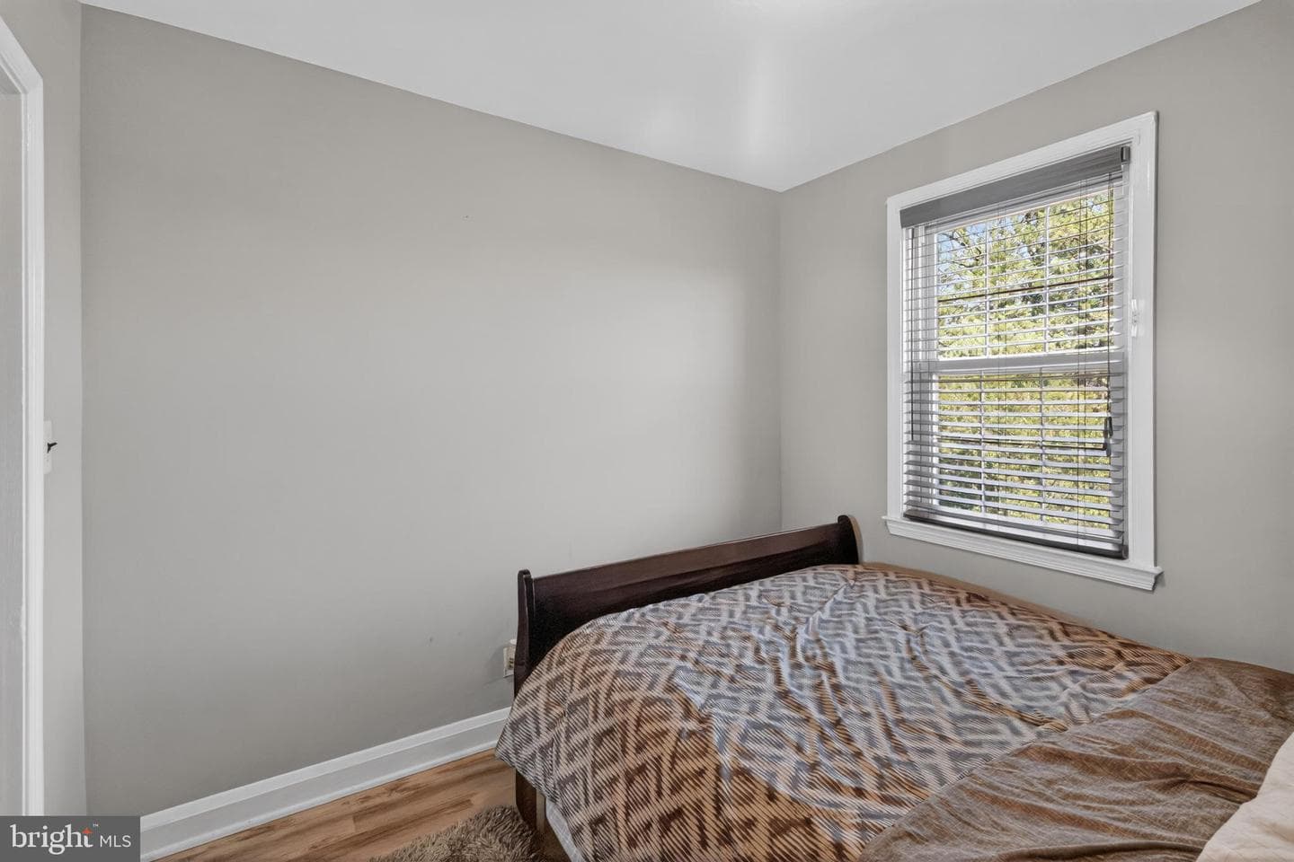 8131 Kirkwall Court photo 28