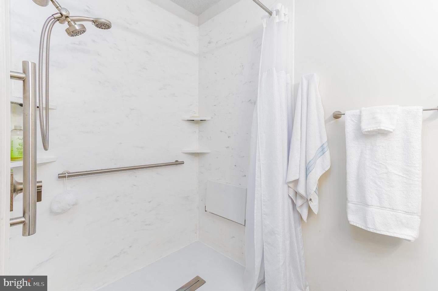 5003 Hollington Drive #103 photo 14