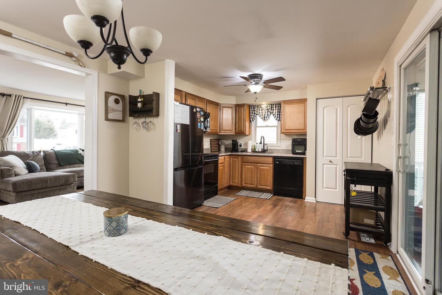 12124 Buttonwood Lane photo 7