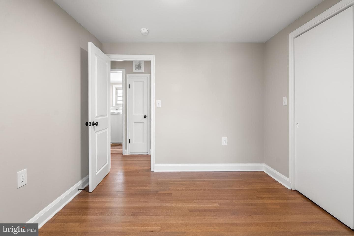 918 Weatherbee Road photo 37