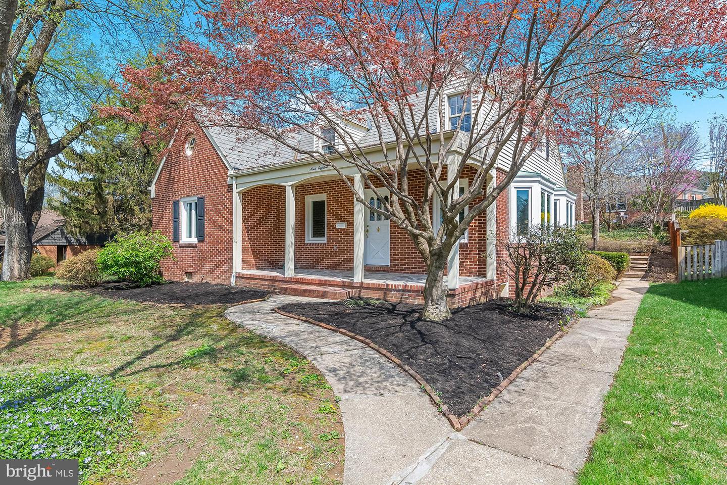 918 Weatherbee Road photo 4