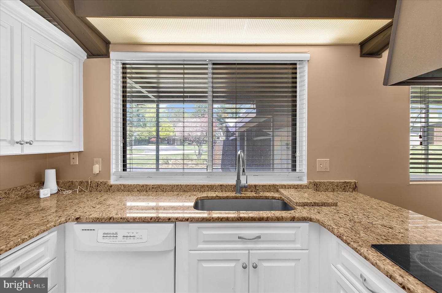 7 Stone Hollow Court photo 17