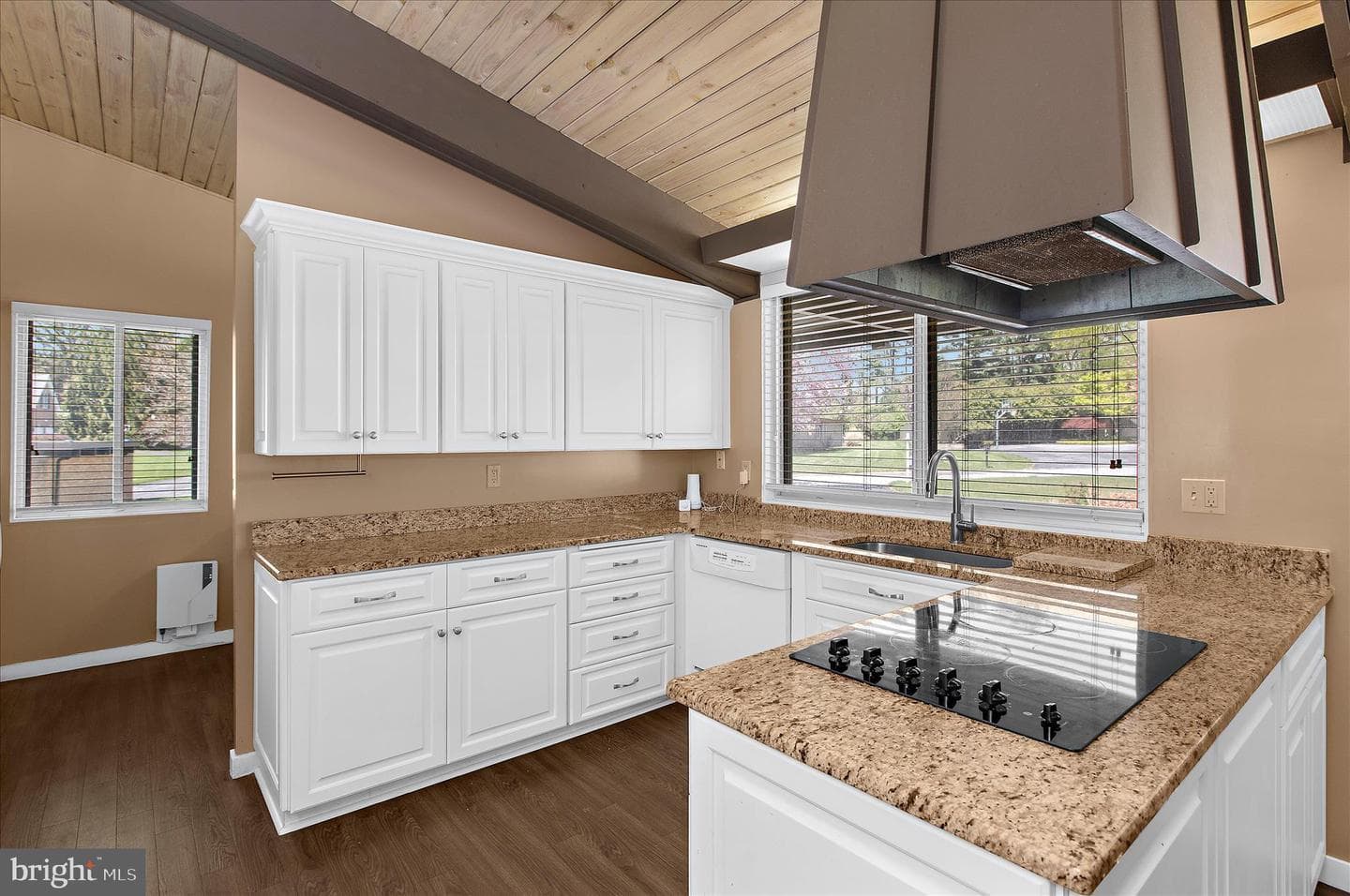 7 Stone Hollow Court photo 19