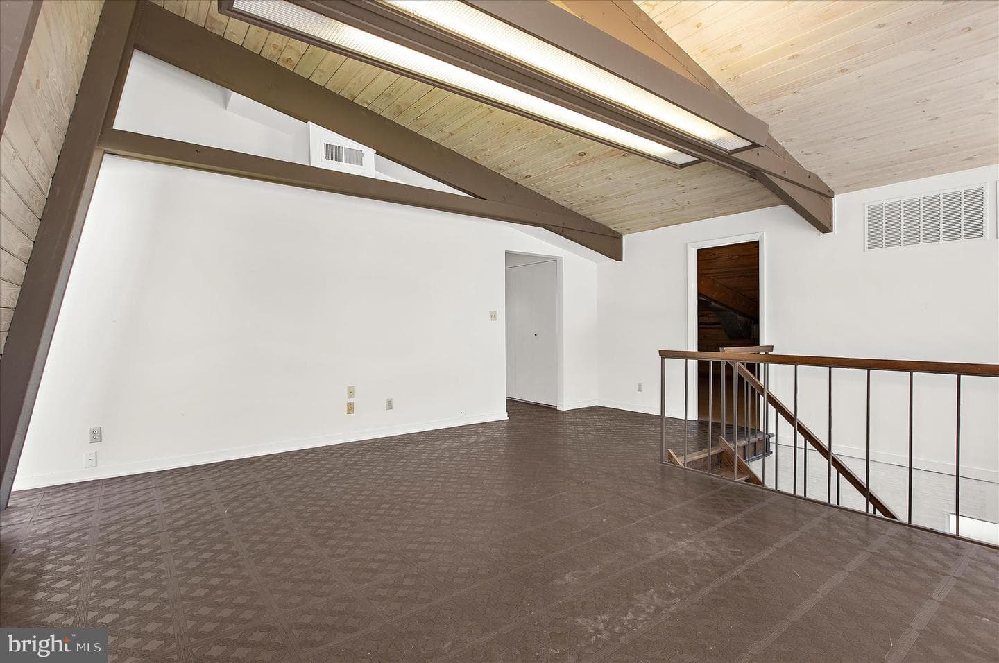 7 Stone Hollow Court photo 40