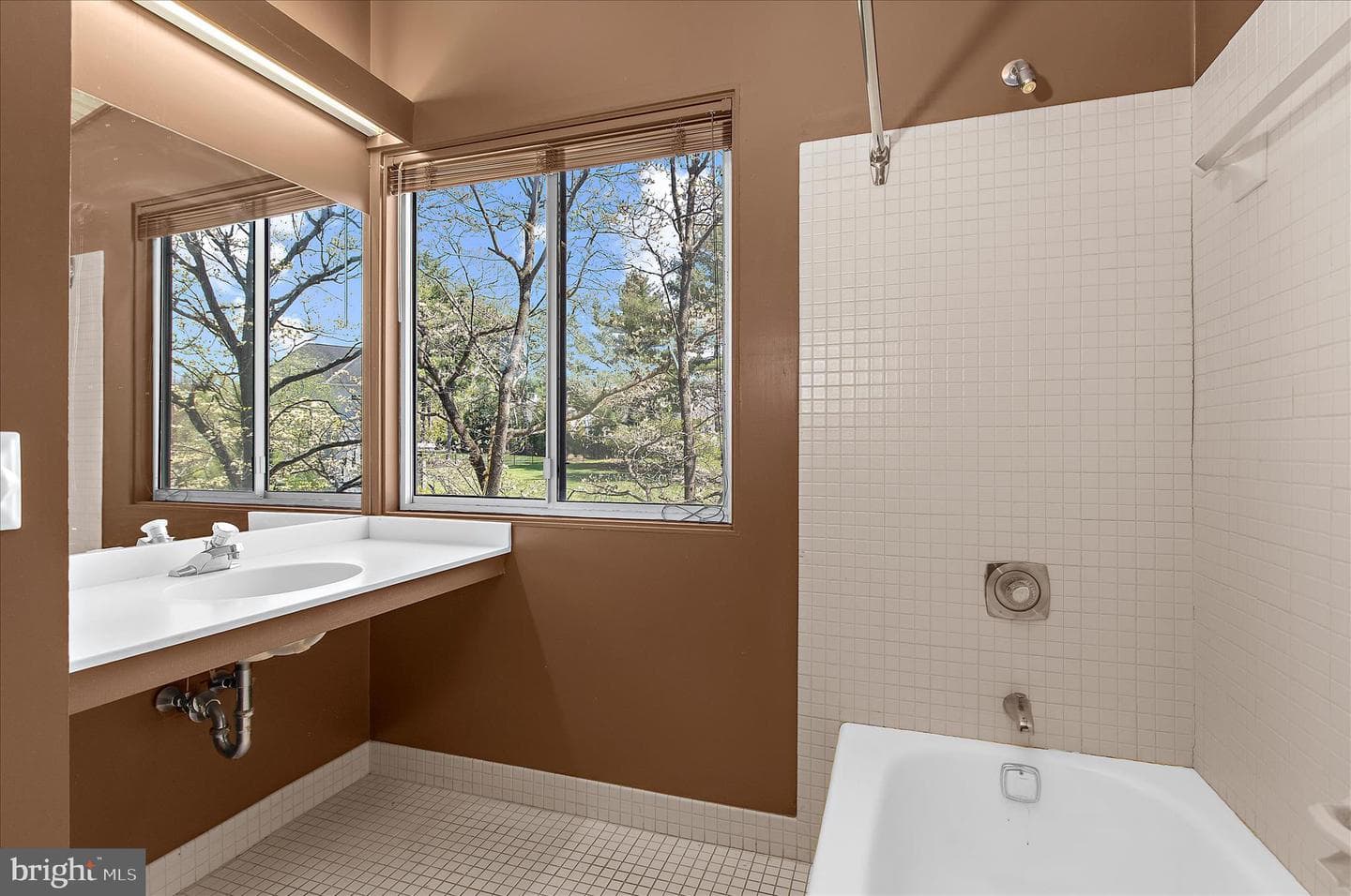 7 Stone Hollow Court photo 49