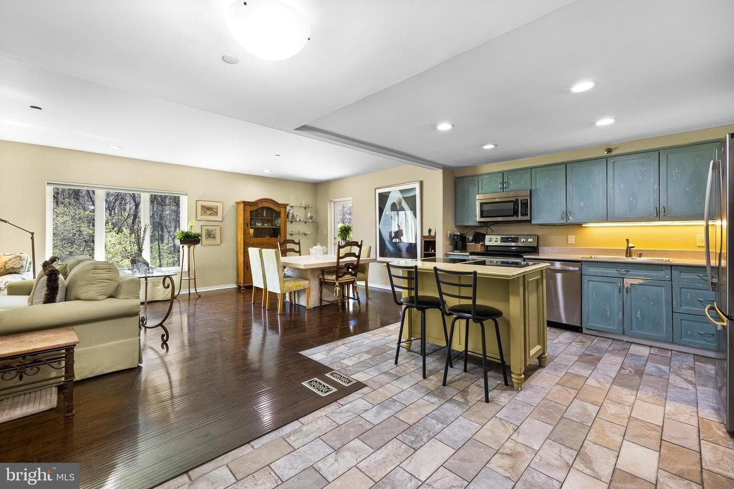2331 Old Court Road #307 photo 5