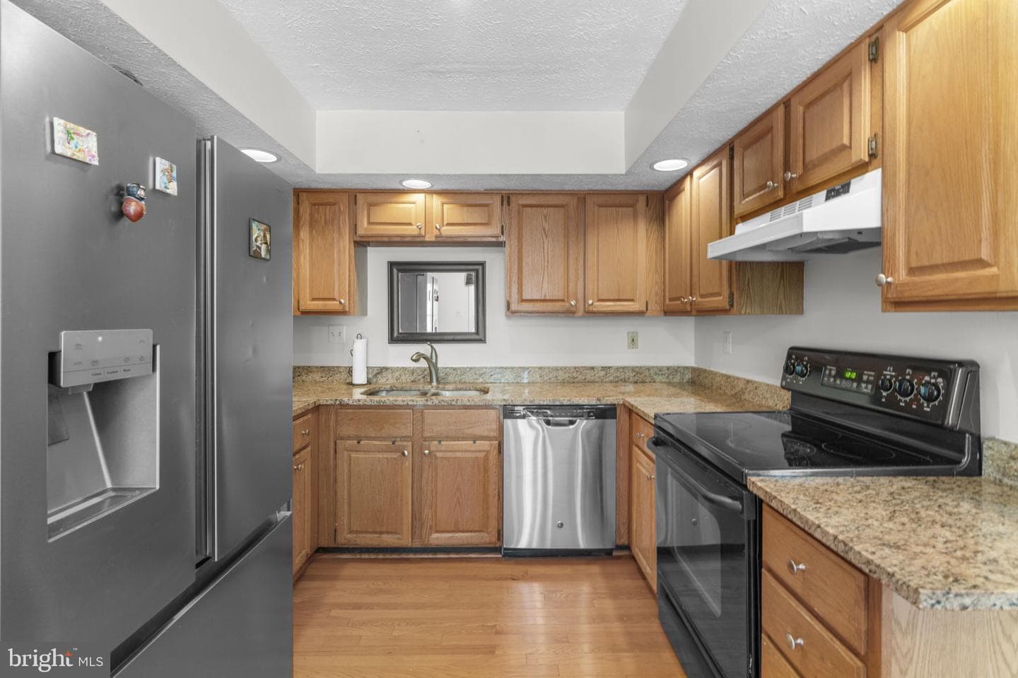 8247 Berryfield Drive photo 10