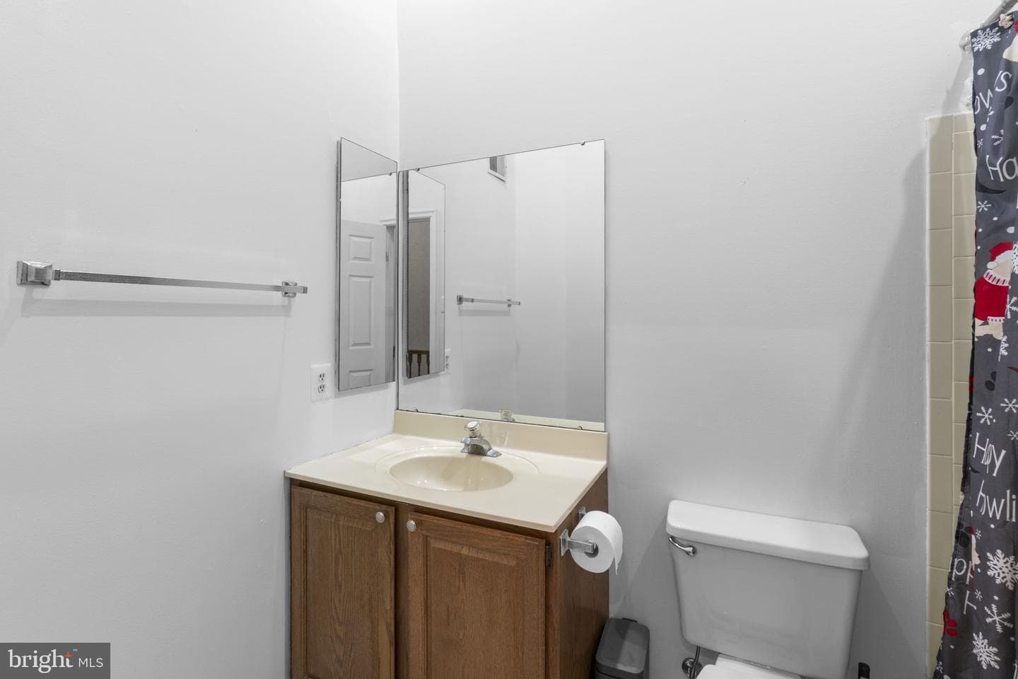 8247 Berryfield Drive photo 19