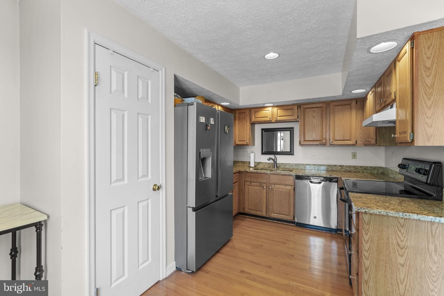 8247 Berryfield Drive photo 9