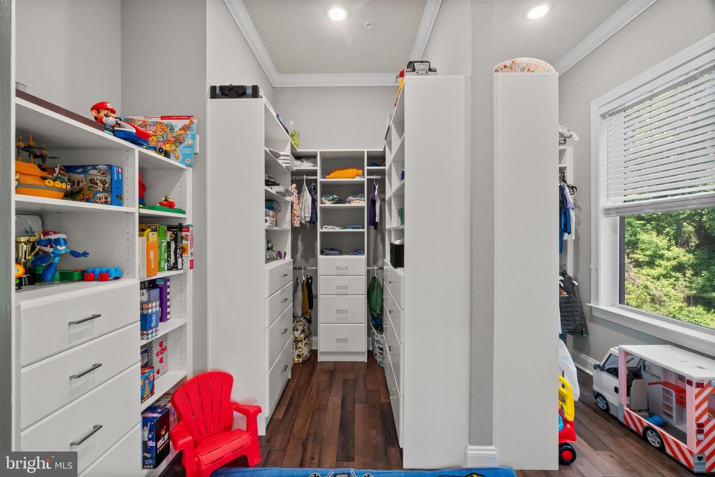 10907 Hollow Road photo 24