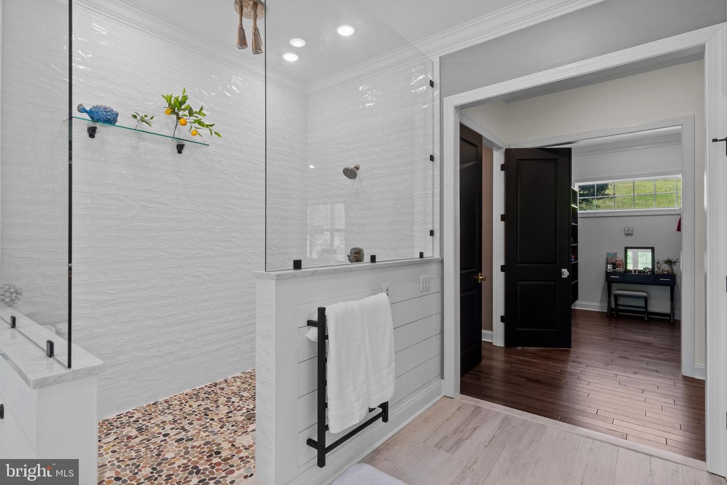 10907 Hollow Road photo 32