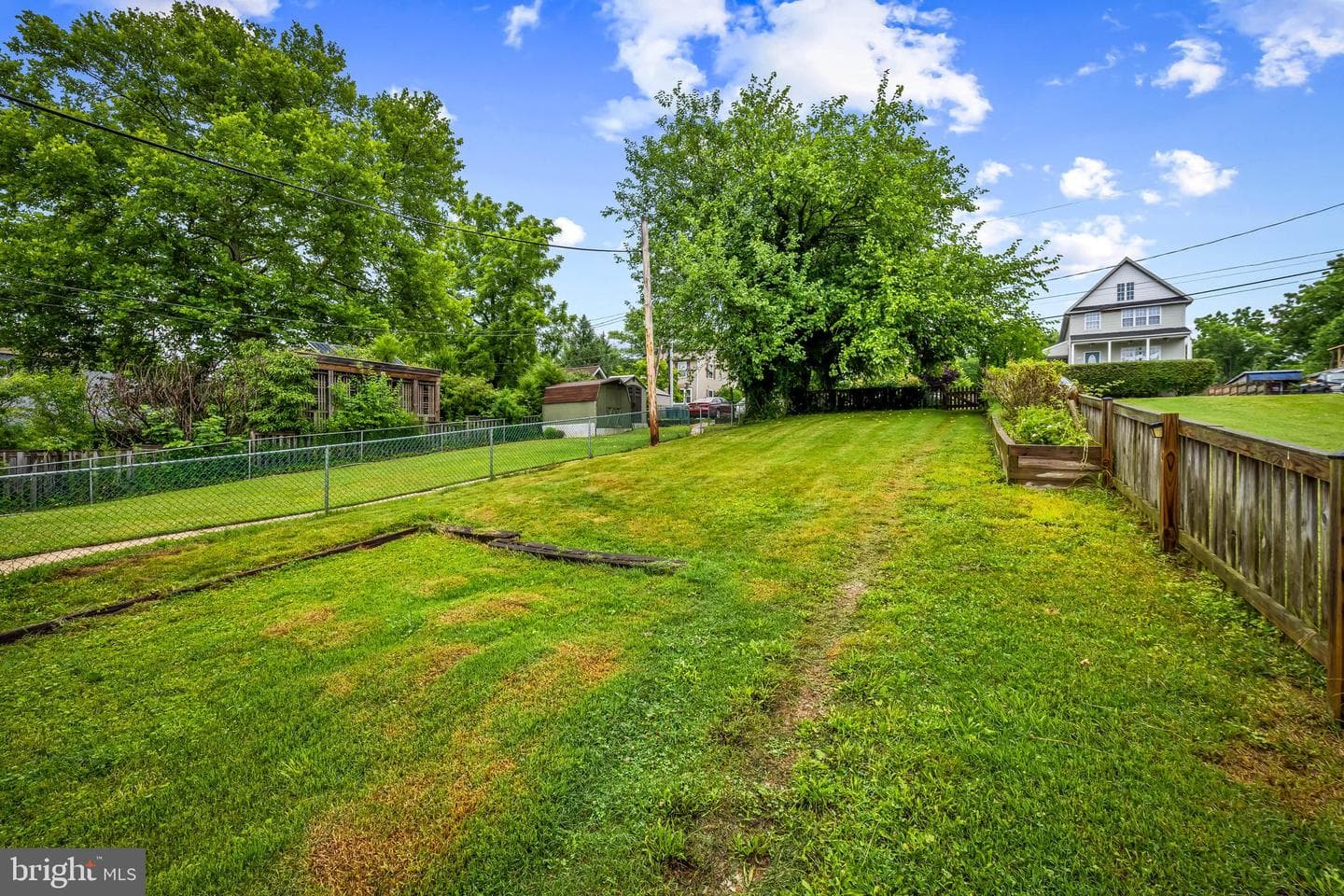 6045 Falls Road photo 22