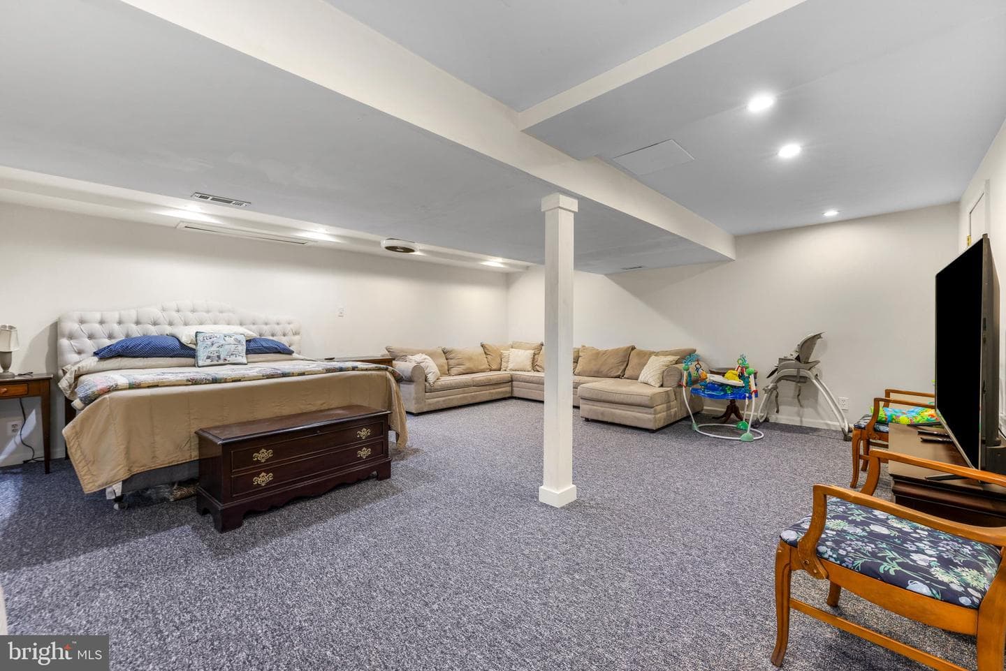 21310 W Liberty Road photo 75