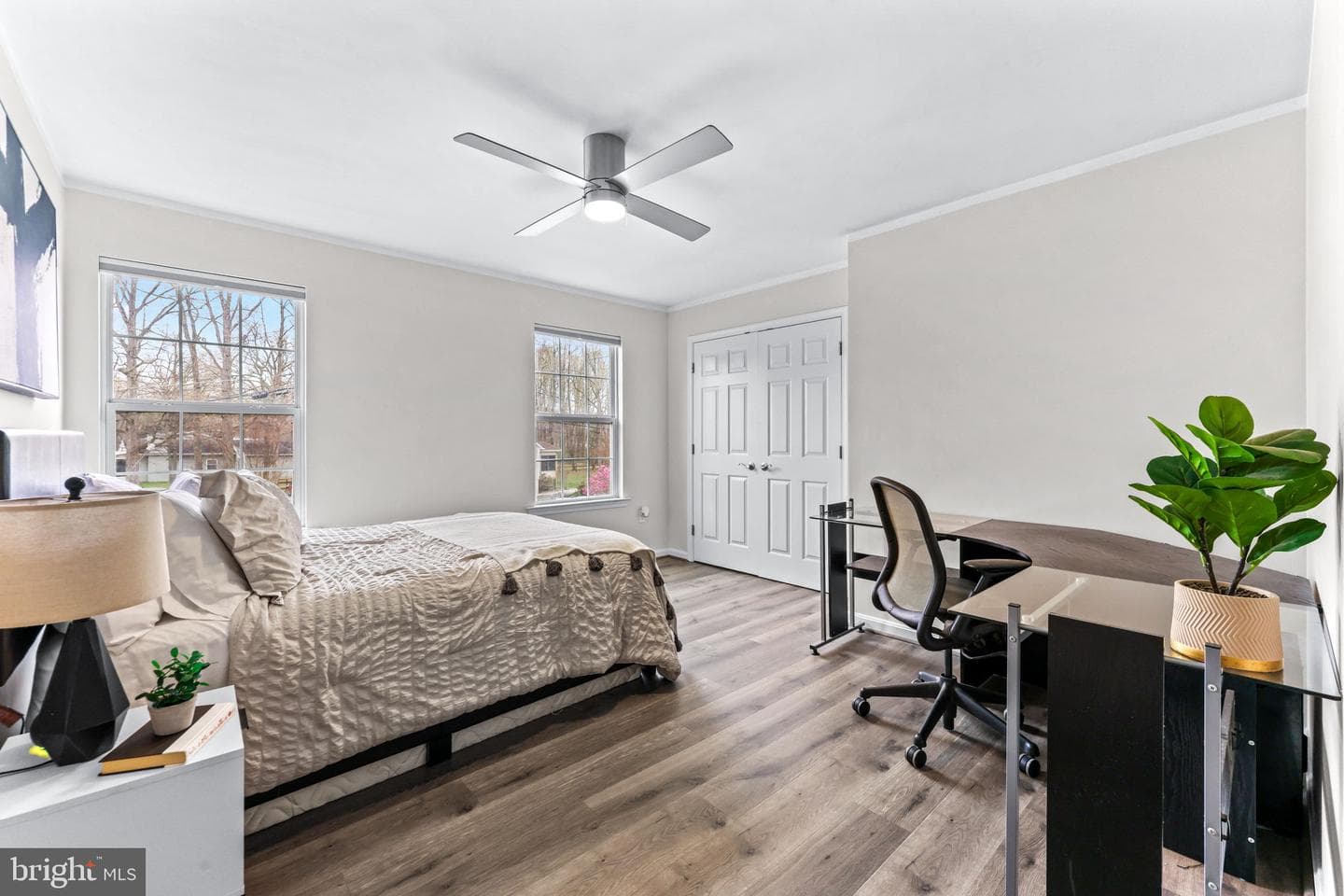 1439 Goodwood Avenue photo 32