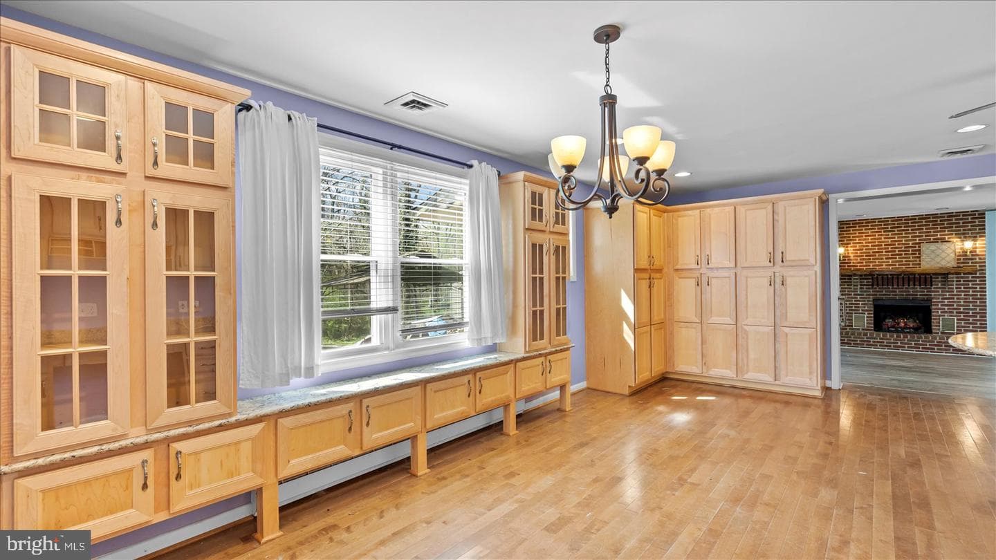 1701 Roland Avenue photo 21