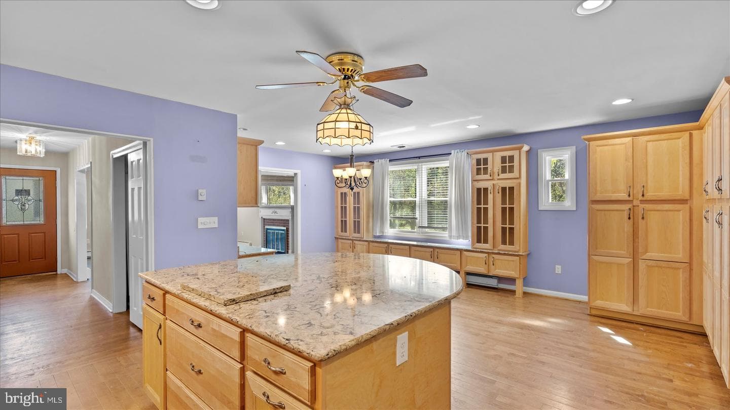 1701 Roland Avenue photo 28