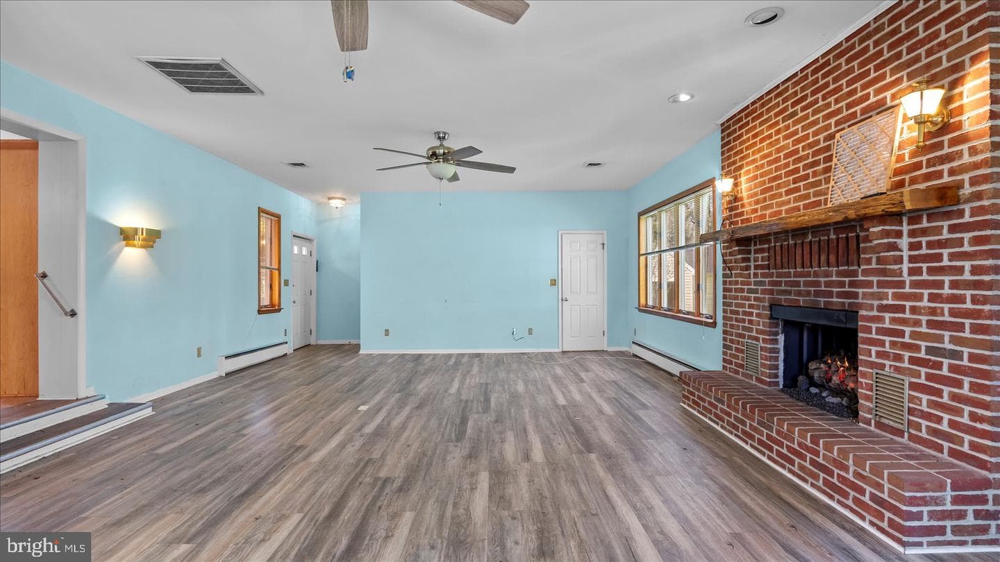 1701 Roland Avenue photo 32