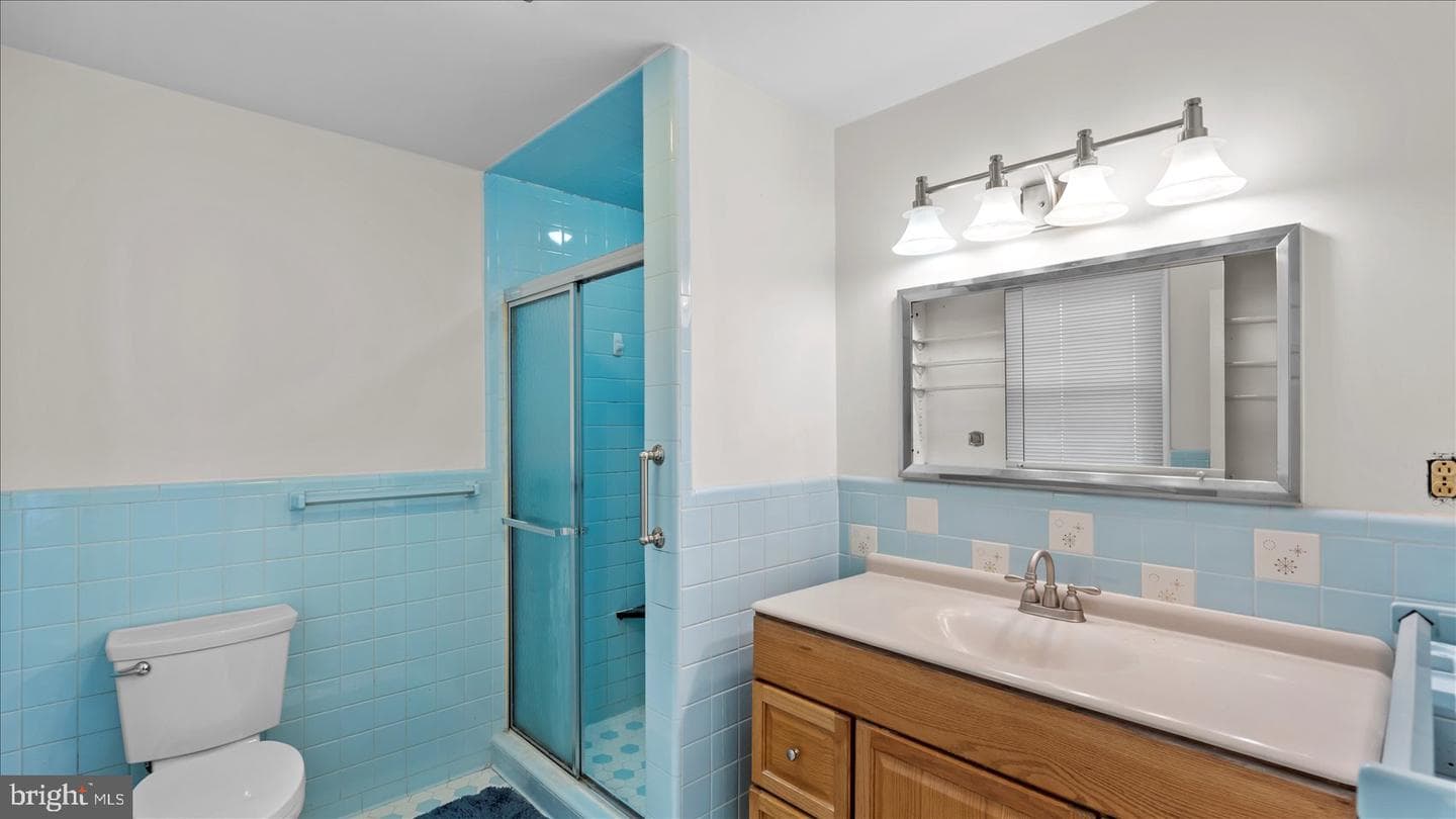 1701 Roland Avenue photo 35