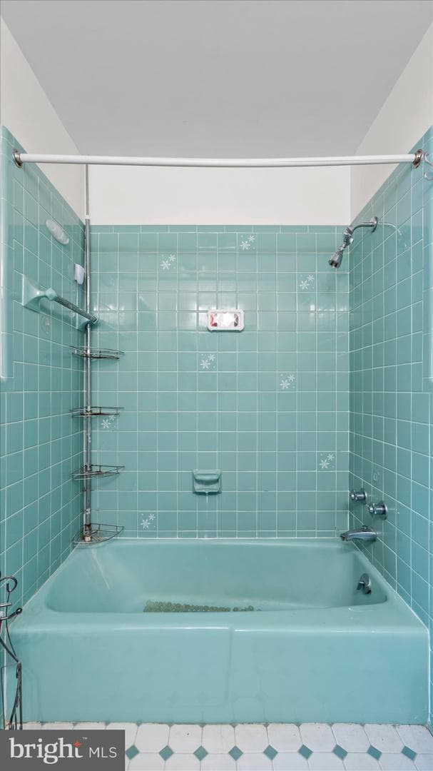 1701 Roland Avenue photo 42