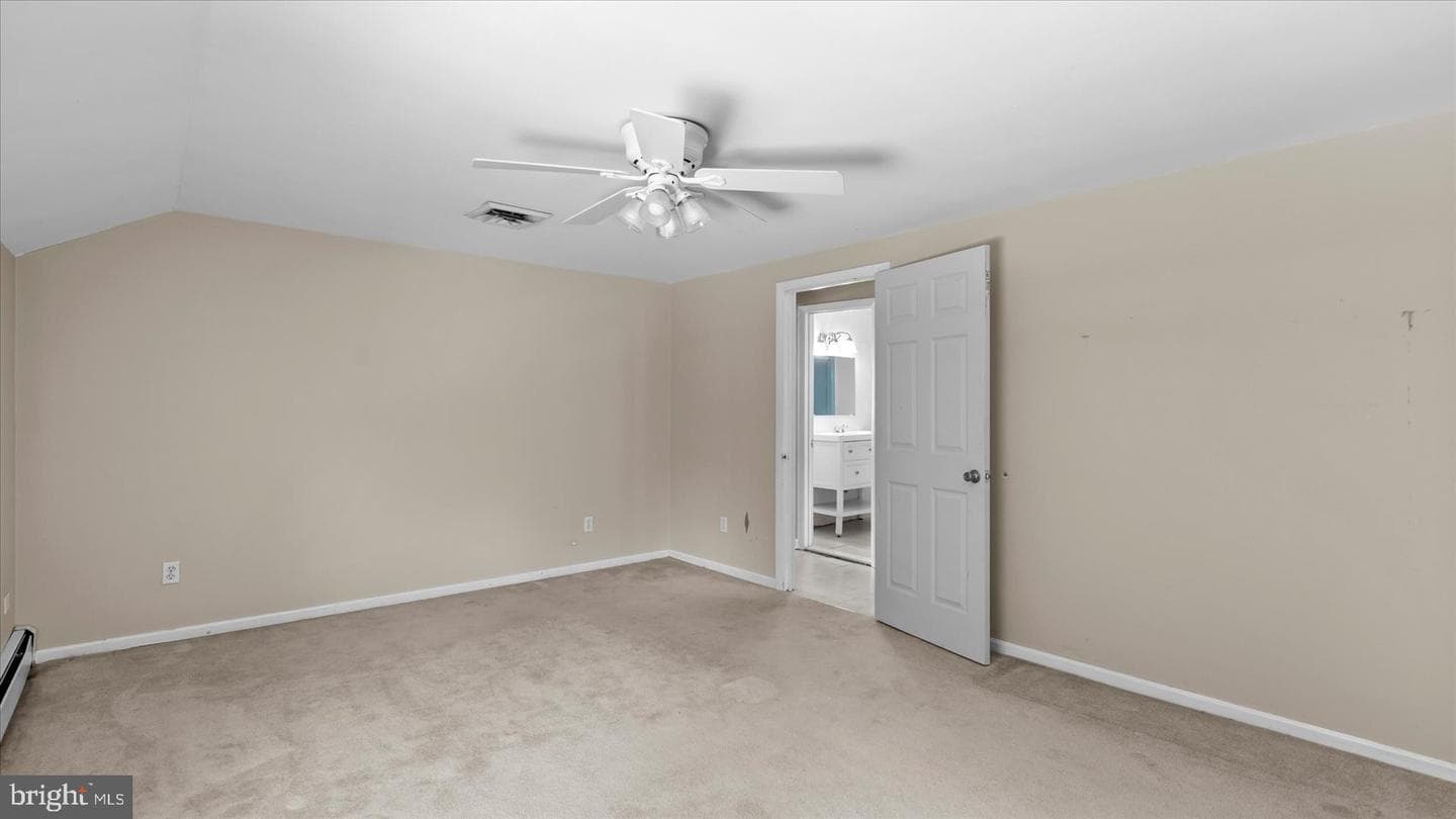 1701 Roland Avenue photo 58