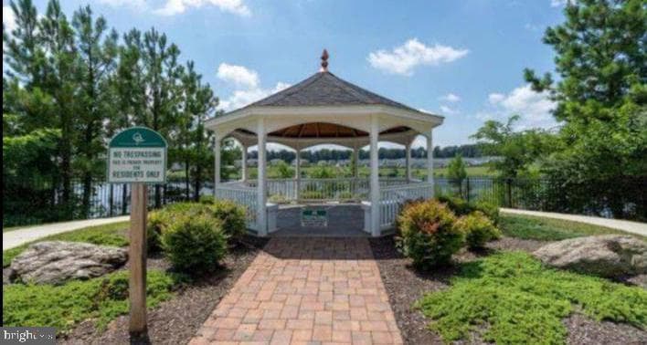 620 Quarry View Court #402 photo 3