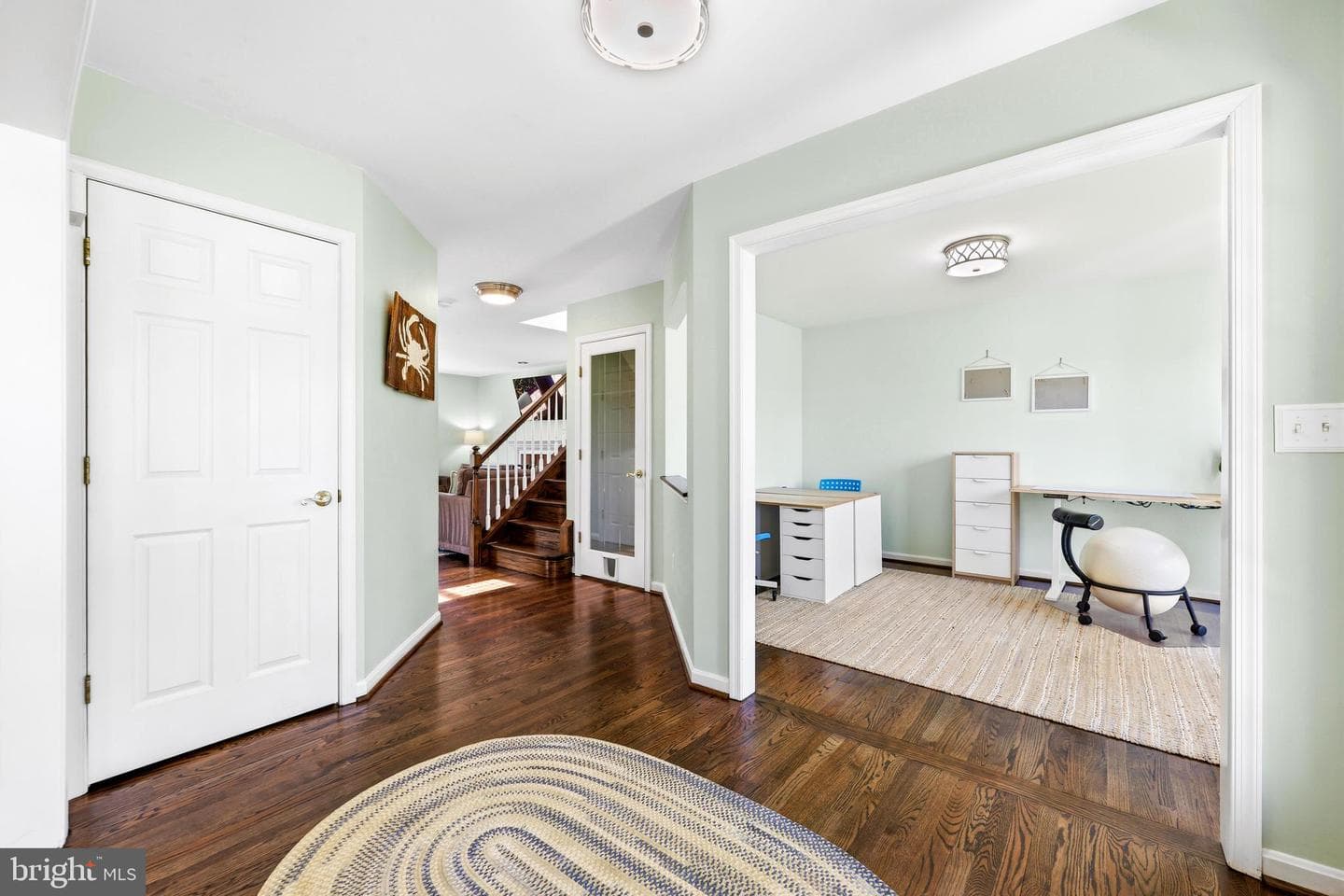 629 Coachmans Way photo 21